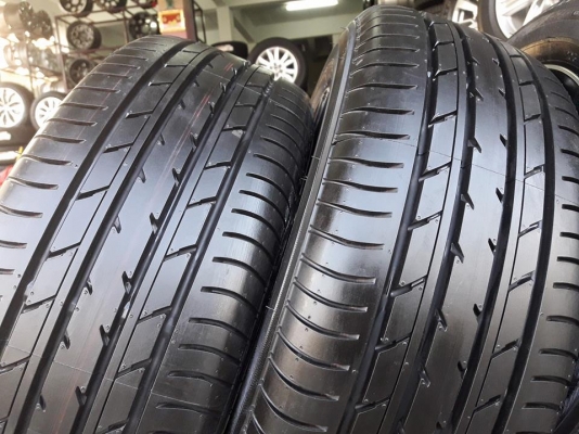 ขายล้อแม็กป้ายแดง altis 16"&times;6.5" พร้อมยางปี17 สนใจติดต่อร้าน ก.เจริญการยางครับ 081-3747940