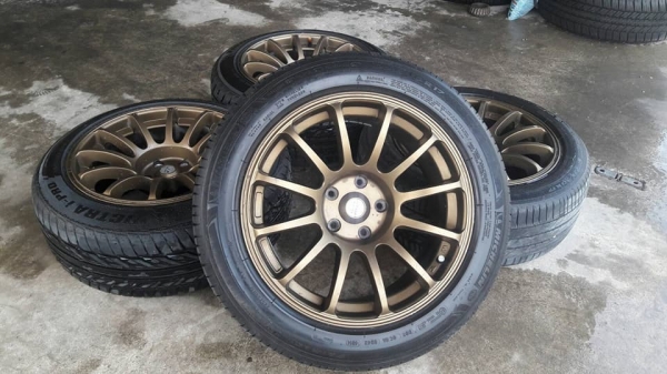 ขายล้อแม็กมือ2 advan rs 17"&times; f8" x r9" et20 ยางปี14,17สนใจติดต่อร้าน ก.เจริญการยางครับ 081-3747940