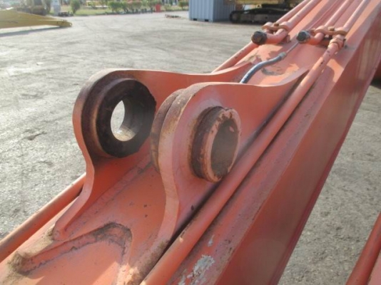 สินค้าเก่านอก สภาพสวย ขายถูกด่วนๆ บูม-อาร์มพร้อมบุ๊งกี๋ รถขุดไซค์ 200 / ราคาเพียง 200,000 บาท สนใจรีบติดต่อ 0819337688