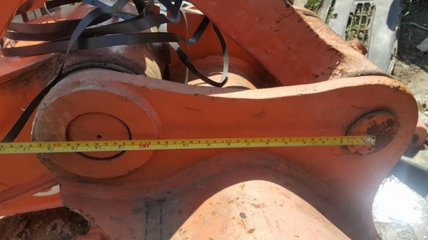 สินค้าเก่านอก สภาพสวย ขายถูกด่วนๆ บูม-อาร์มพร้อมบุ๊งกี๋ รถขุดไซค์ 200 / ราคาเพียง 200,000 บาท สนใจรีบติดต่อ 0819337688