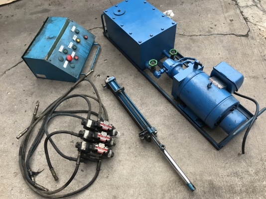 ขายชุดปั้มน้ำมันไฮโดรลิคครบชุดไฟบ้าน Mitsubishi 2HP. 220V พร้อมวาร์คคอนโทรล 3ชุด 220V กระบอกไฮโดรลิค ชุดคุมไฟ สภาพสวย พร้อมใช้งาน