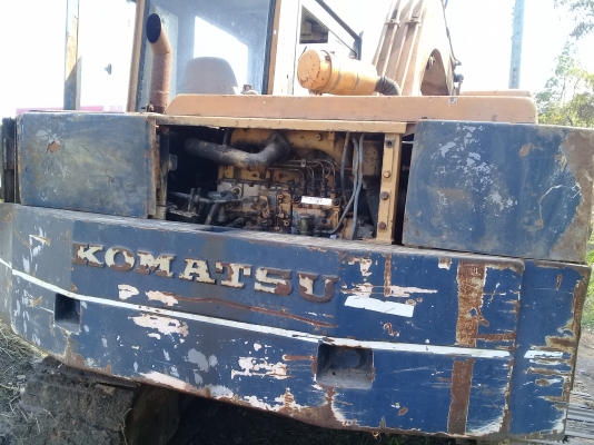 ขายด่วนรคแบคโฮKOMATSU PC-60 ปี 45 พร้อมใช้งาน