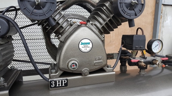 ต้องการขาย อุปกรณ์ทำคาร์แคร์ สภาพดีผ่านการใช้่งานน้อยมากๆ ต้องการขาย อุปกรณ์ทำคาร์แคร์ สภาพดีผ่านการใช้่งานน้อยมากๆ