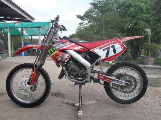 2000 cr125