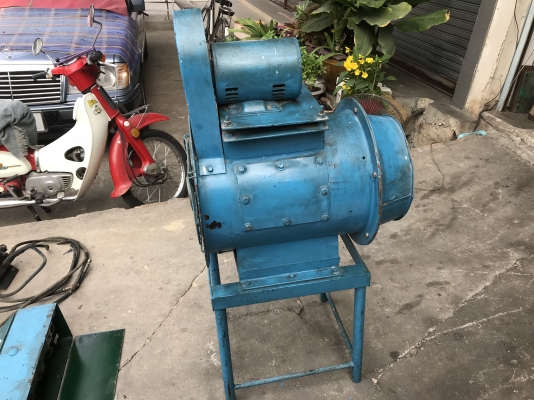 ขายพัดลมท่อดูด-เป่าอากาศ พร้อมแท่น มอเตอร์ Mitsubishi 0.5HP. 220V ไฟบ้าน สภาพสวย หมุนนิ่ม ลมแรง พร้อมใช้งาน