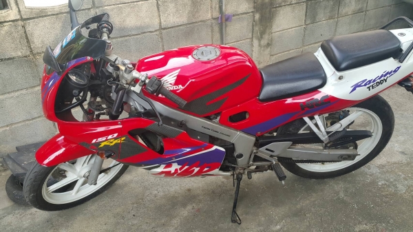 ขายด่วน รถบ้าน