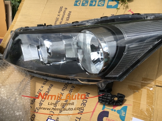 ไฟหน้า Honda Accord G8 2.4