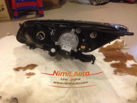 ไฟหน้า Honda Accord 2.4