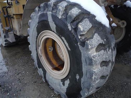 รถตักล้อยาง Cat 950GI สนใจติดต่อ 062-709-1747