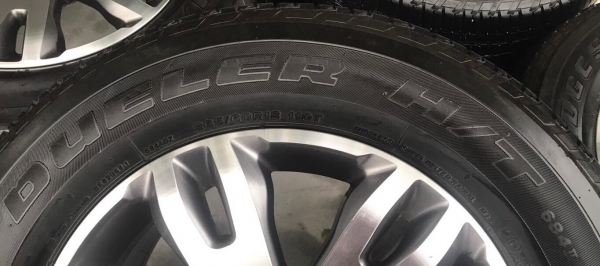 ยาง Bridgestone 265-60-18 ปลายปี 15 ใช้ได้ยาวๆ ยาง Bridgestone 265-60-18 ปลายปี 15 ใช้ได้ยาวๆ