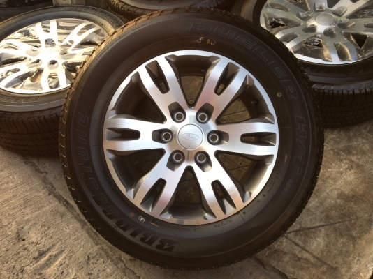 ใหม่ยกจากศูนย์ ล้อแม็กพร้อมยางป้ายแดง Ford Everest 265-60-18 ปลายปี 17