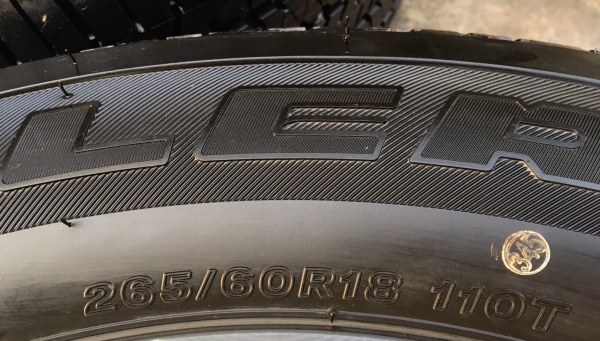 ใหม่ยกจากศูนย์ ล้อแม็กพร้อมยางป้ายแดง Ford Everest 265-60-18 ปลายปี 17