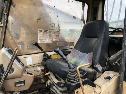 ปุกาดๆ... ของดีราคาถูก มีมาแล้วคับ พี่น้องครับ มาเลือก มาช็อปกันได้ นานทีปีหน (อย่าแย่งกันๆเดียวร้านถล่ม) ราคาเดียวครับๆ 599,000ครับมีให้เลือกถึง3คัน มาก่อนได้ก่อนครับ อ้อเป็นcatV2คับ ปุกาดๆ... ของดีราคาถูก มีมาแล้วคับ พี่น้องครับ มาเลือก มาช็อปกันได้ นานทีปีหน (อย่าแย่งกันๆเดียวร้านถล่ม) ราคาเดียวครับๆ 599,000ครับมีให้เลือกถึง3คัน มาก่อนได้ก่อนครับ อ้อเป็นcatV2คับ