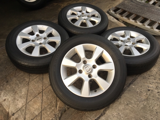 ล้อแม็ก Nissan Tida ขอบ 15 พร้อมยาง Bridgestone 185-65-15 ปลายปี 14 สภาพดี
