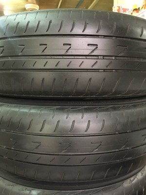 ล้อแม็ก Nissan Tida ขอบ 15 พร้อมยาง Bridgestone 185-65-15 ปลายปี 14 สภาพดี