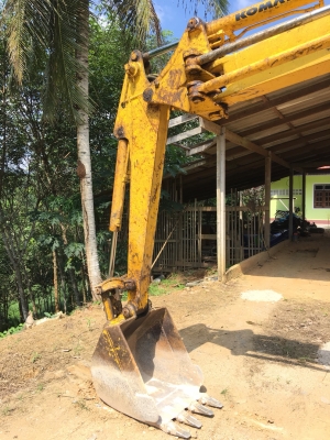 รถแบคโฮ KOMATSU PC - 50 UU. สนใจติดต่อ 081 - 6079515