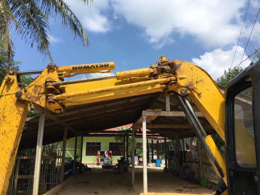 รถแบคโฮ KOMATSU PC - 50 UU. สนใจติดต่อ 081 - 6079515