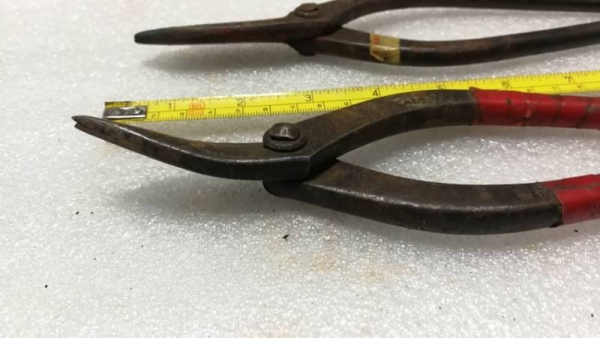 300 บ.ส่งถึงบ้านฟรีโทร 083-2000058 LINE ID: line832923 กรรไกรตัดโลหะ2 ชิ้น ปากตรงและปากโค้ง 300 บ.ส่งถึงบ้านฟรีโทร 083-2000058 LINE ID: line832923 กรรไกรตัดโลหะ2 ชิ้น ปากตรงและปากโค้ง