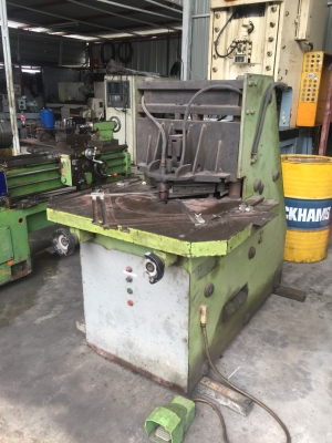 ขายเครื่องตัดมุมยุโรปตัดได้3.2มิลพร้อมใช้ราคาเบาๆๆครับ