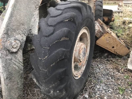 ขายตามสภาพ 135,000 บาท KOMATSU JH63 เครื่องไม่ติด -ไดสตาร์ท. เอกสารชื้อขาย   รถอยู่ จ ชลบุรี โทร 0610710295