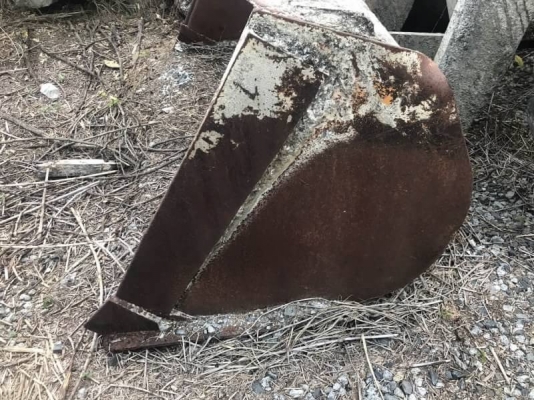 ขายตามสภาพ 135,000 บาท KOMATSU JH63 เครื่องไม่ติด -ไดสตาร์ท. เอกสารชื้อขาย   รถอยู่ จ ชลบุรี โทร 0610710295