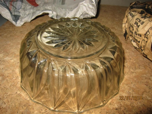 งานสะสมครับถ้วยแก้วหนา ลายสวย ของผงซักฟอกยี่ห้อรินโซ่ งานสะสมครับถ้วยแก้วหนา ลายสวย ของผงซักฟอกยี่ห้อรินโซ่