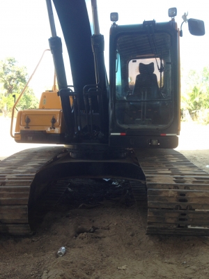 ขายรถแบคโฮ VOLVO EC210B PR1ME เอกสารอินวอย ไมล์ ู6100 ชม.ราคา 950000