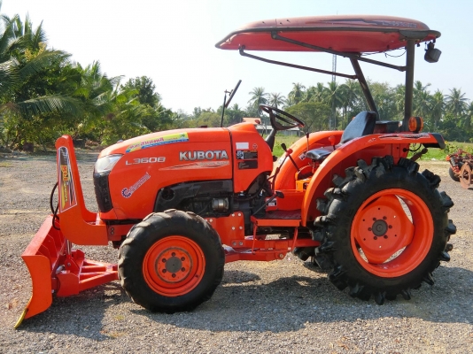 ❥ขายคะรถไถมือ ✌️L3608 ★★พร้อมใช้งาน★★อุปกรณ์ 3 ชิ้น  ใบดันหน้า+ผาน+โรตารี่ ราคส 270000฿ ⛽จัดส่งฟรี รถทำงาน 1879 ชม. ↠↠สนใจติดต่อสอบถาม↠0906910337 ⛳พิกัด ร้านส.เจริญแทรกเตอร์ อ.บางระกำ จ.พิษณุโลก