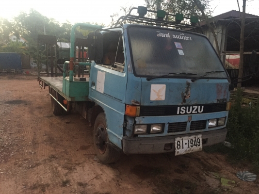 ISUZU NKR พร้อมใช้