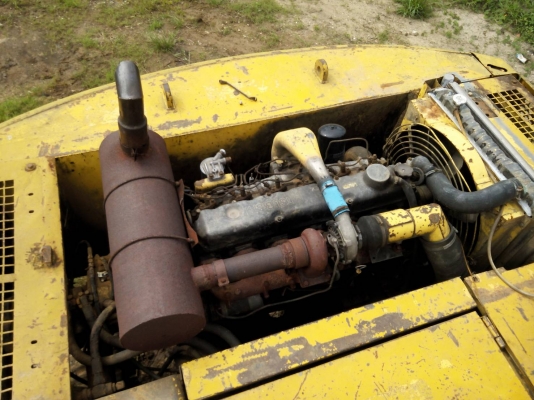 ขายรถแบคโฮ KOBELCO SK220-/// ราคา 350000
