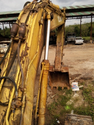 ขายรถแบคโฮ KOBELCO SK220-/// ราคา 350000