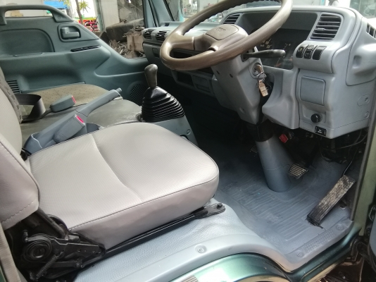 4 ล้อบรรทุก *ไม่ติดเวลา* ISUZU NKR 120 แรงม้า *ยาว 3.20 ม.* รถสวยเดิม+สวยจริง+สภาพรถพร้อมใช้งาน * มีเล่มพร้อมโอน *