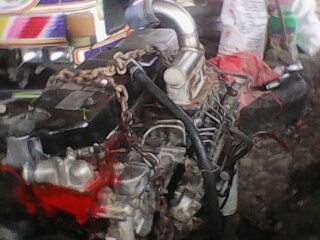 ขายเครื่องISUZU 6HH1 225HP