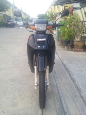 ขาย Honda wave 110 cc. สีดำ (ขายตามสภาพ เครื่องพร้อมใช้)