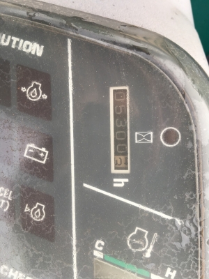 KOMATSU รุ่น: PC40R-8 KOMATSU รุ่น: PC40R-8