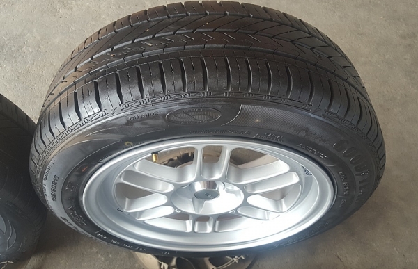 ล้อใหม่ Rpf1ขอบ15 4รู100 พร้อมยาง  4 ล้อ