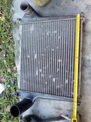 ขาย Inter Cooler ถอดจากรถมือ1ของน่าจะของ ISUZU รถสิบล้อครับ 8,500 มี 2 อันครับพร้อมส่ง 063-190-3017