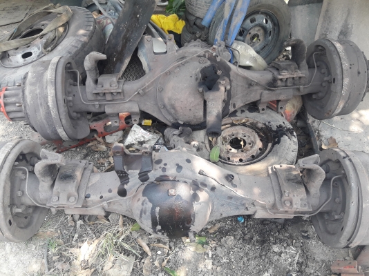 ขายเพลา เฟืองท้าย isuzu rocky 175