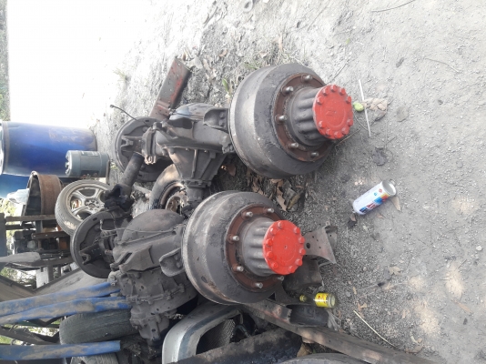 ขายเพลา เฟืองท้าย isuzu rocky 175