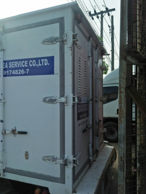 ตู้บรรทุก 4 ล้อ ยาว 3.20 ม.x1.80 ม. เปิดข้าง 4 ประตู