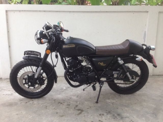 Stallions Centaur Cafe Mega ดำด้าน รุ่นพิเศษ 3 เดือน สภาพป้ายแดงไร้ตำหนิ