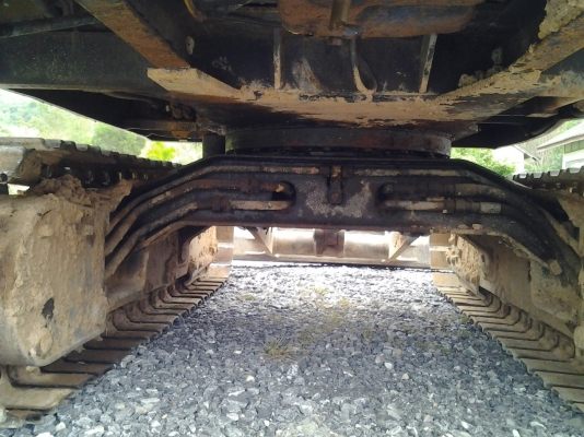 ขายรถแบ๊คโฮ KOMATSU PC30 รุ่น 3 มีเก๋ง สภาพสวยๆเดิมๆ