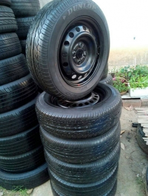 กะทะล้อ ขอบ15 ขนาด 4 รู 100 mm. พร้อมยาง 185/60R15 หรือ เลือกได้ 175/65R15 โทร.081-427-3941 ตจว.ส่งไ กะทะล้อ ขอบ15 ขนาด 4 รู 100 mm. พร้อมยาง 185/60R15 หรือ เลือกได้ 175/65R15 โทร.081-427-3941 ตจว.ส่งไ