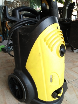 เครื่องฉีดน้ำแรงดันสูง Karcher HD 6/15C สภาพพร้อมใช้ (เยอรมันแท้) เครื่องฉีดน้ำแรงดันสูง Karcher HD 6/15C สภาพพร้อมใช้ (เยอรมันแท้)