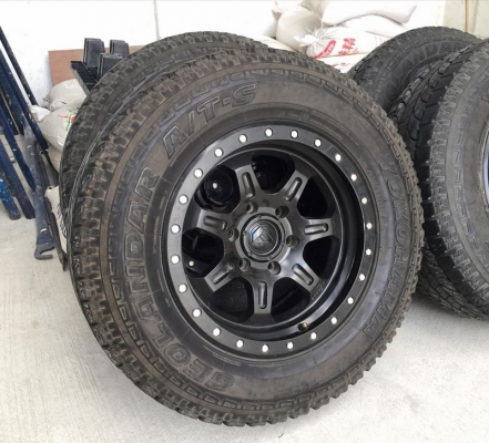 ขาย ล้อ Fuelแท้ รุ่นใหม่ JM2 พร้อมยาง Yokohama AT-s ทั้งชุดล้อยางสภาพสวย