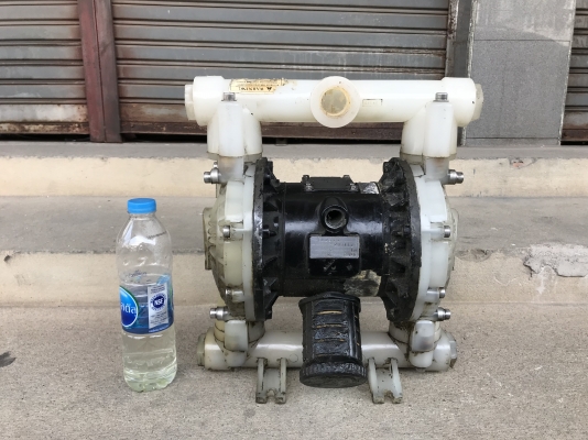 ขายปั้มไดอะแฟรม โครงสร้างพลาสติก ขนาด 1.2นิ้ว made in USA. สภาพสวย ดูดแรง พร้อมใช้งาน