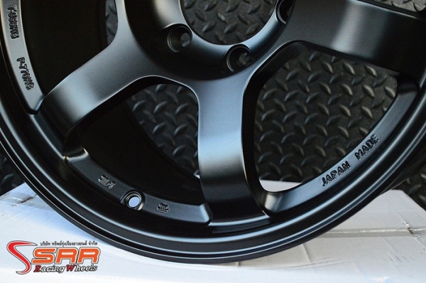 ล้อแม็กซ์ TE37 SUV ขอบ18 นิ้ว ET+0 สีดำ วงละ 5,500 บาท