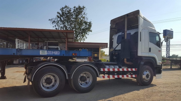 ขาย หัวลาก ISUZU 360 แรงม้า ปี 56 พร้อมหางพ่วงพื้นเรียบ 3 เพลา ปี 58 สภาพสวยพร้อมใช้งาน พร้อมแยกขายห