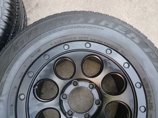 ขายล้อใหม่ หยดน้ำ ขอบ16 หน้า8 Off 0 6รู139 พร้อมยาง\% 245/70/16