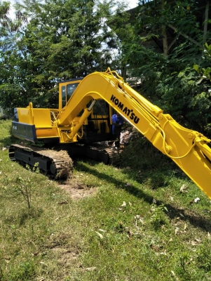 ขายรถแบคโฮ KOMATSU PC60-5 ราคา 330000 ขายรถแบคโฮ KOMATSU PC60-5 ราคา 330000